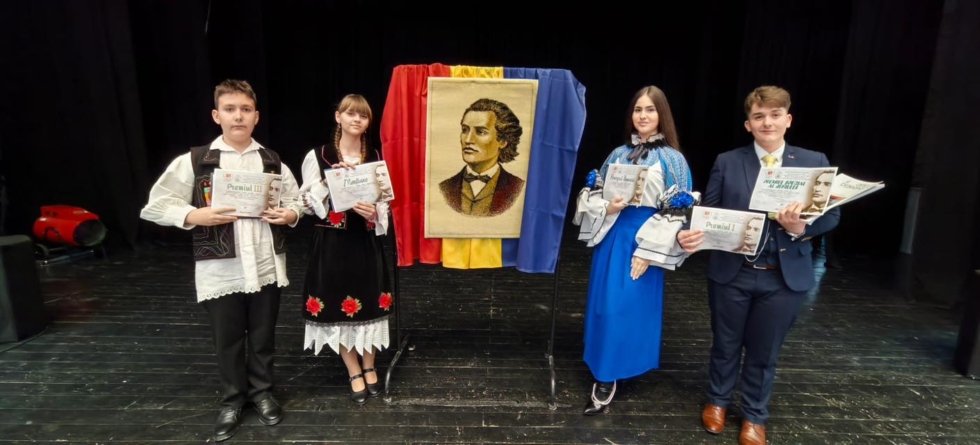 Elevii șomcuteni strălucesc la Concursul Internațional „Ocrotiți de Eminescu” – Premii și Mențiuni pentru creație și recitare