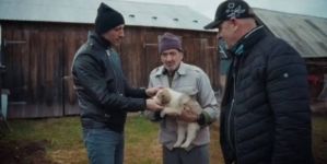 Oameni dintre noi: Ștefan Mandachi și satul fără câini în lanț