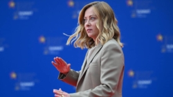 Giorgia Meloni a fost pictată ca înger într-o biserică din Roma