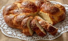 Vasilopita – prăjitura care aduce noroc de Anul Nou