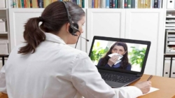 Consultațiile medicale online vor fi reglementate oficial în România