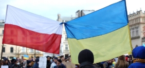 Polonia schimbă regulile pentru ucraineni: statutul special dispare din 2026