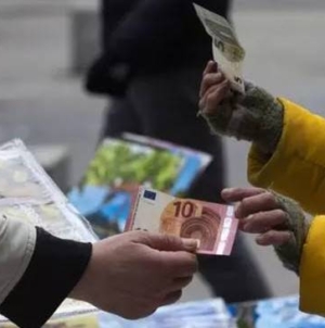 Bulgaria a trecut la euro și au apărut primele bătăi de cap