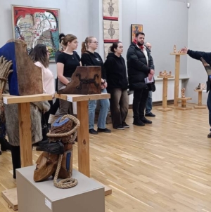 Studenți și masteranzi băimăreni vor marca Ziua Culturii Naționale printr-un workshop cultural-artistic, alături de maestrul Ioan Marchiș