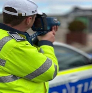 Șofer prins cu 124 km/h prin Bușag: amendă de 1.800 lei și permis suspendat