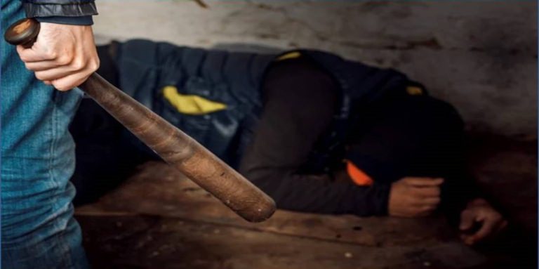 Noapte de scandal la Dămăcușeni: un vecin curajos a fost lovit în timp ce încerca să calmeze conflictul