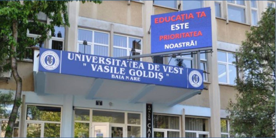 Simpozion omagial dedicat Unirii Principatelor Române în aula Universității „Vasile Goldiș” din Baia Mare