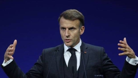 După Australia, Franța interzice rețelele sociale copiilor sub 15 ani