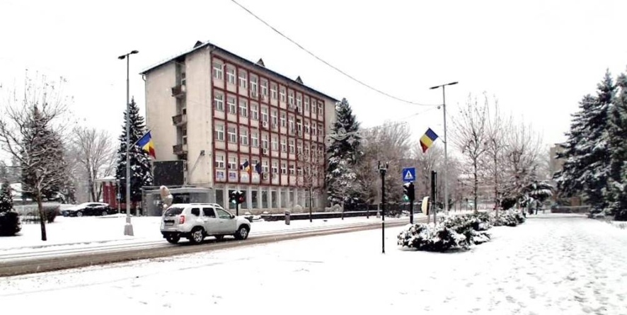 Baia Mare începe anul cu decizii grele – Piața Izvoare, Piața Albina și malul Săsarului, pe masa consilierilor locali