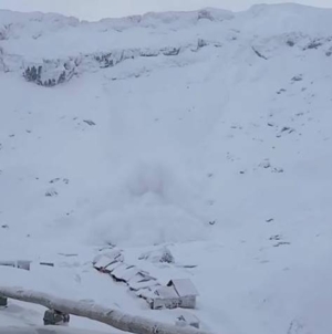 Doi schiori au provocat o avalanșă majoră la Bâlea Lac