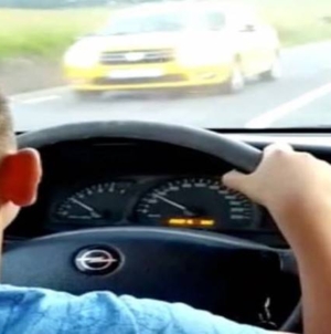 Tot mai mulți minori prinși la volan în Maramureș