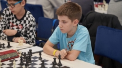 Academia de Șah Maramureș deschide înscrierile la cursurile online de șah dedicate copiilor și juniorilor avansați