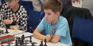 Academia de Șah Maramureș deschide înscrierile la cursurile online de șah dedicate copiilor și juniorilor avansați