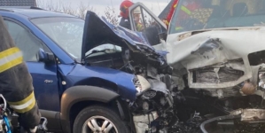 Accident cu trei răniți în Săcălășeni