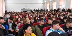 Ziua internațională a nonviolenței în școli, marcată la Târgu Lăpuș