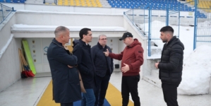 O delegație a FRF, în frunte cu președintele Răzvan Burleanu, în vizită în Baia Mare