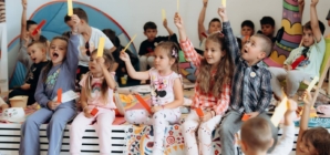 Asociația Culturală Sub Stejar a deschis înscrierile la atelierul „reciclART”, în Târgu Lăpuș