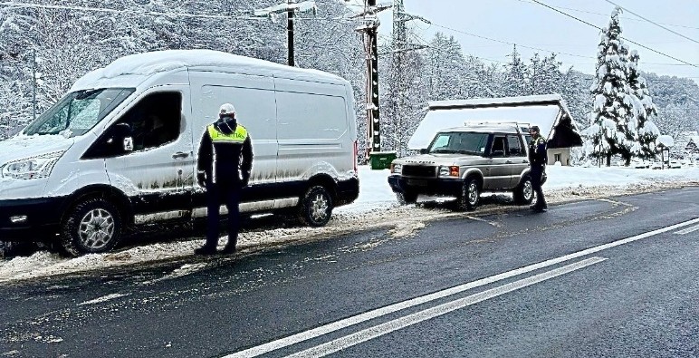Acțiune a polițiștilor din Baia Sprie împreună cu specialiști ai RAR