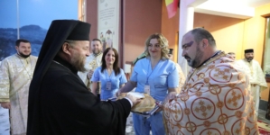 Slujire arhierească la Centrul Rezidențial „Bunul Samarinean” din Coroieni