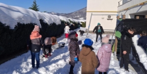 Farmecul iernii a adus momente de bucurie pentru copiii din centrele Direcției de Asistență Socială Baia Mare