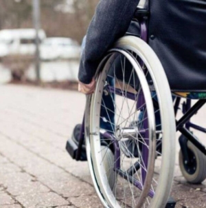 Persoanele cu handicap grav sau accentuat din Maramureș beneficiază de noi facilități de transport interurban