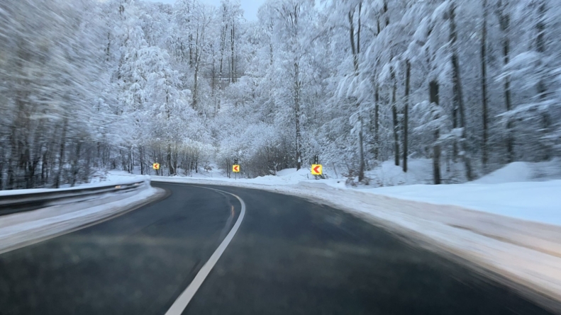 Cum stăm cu drumurile în județ