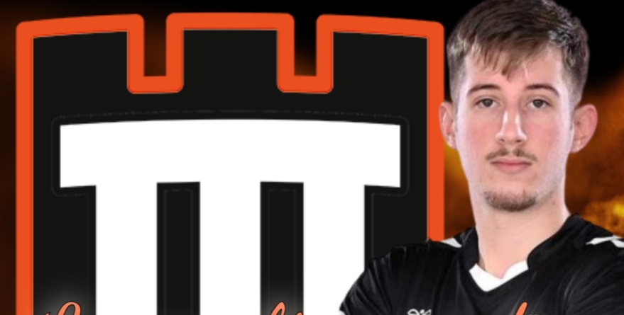 Erik Pop și-a prelungit contractul cu CS Minaur