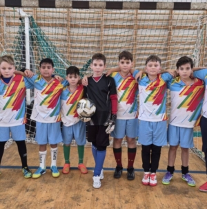 Performanță remarcabilă pentru echipa de fotbal a Școlii Gimnaziale „Vasile Alecsandri” la Cupa Tymbark