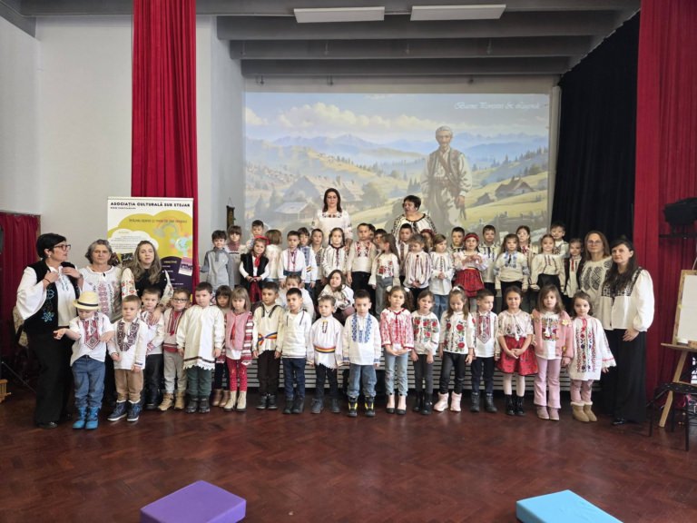 Mica Unire, sărbătorită de preșcolarii Grădiniței cu Program Prelungit Târgu Lăpuș la Centrul Cultural START