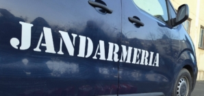 Zeci de amenzi date de jandarmi în weekendul trecut, cele mai multe pentru injurii și tulburarea liniștii publice