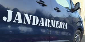 Zeci de amenzi date de jandarmi în weekendul trecut, cele mai multe pentru injurii și tulburarea liniștii publice