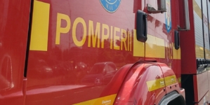 2,5 hectare afectate de un incendiu de vegetație uscată în Rozavlea