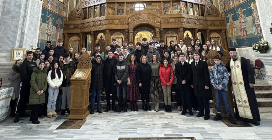 Mihai Eminescu a fost omagiat de către elevii Liceului Teoretic „Ioan Buteanu” și reprezentanții ASTRA la Șomcuta Mare