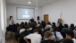 Elevii Colegiului Național „Vasile Lucaciu” Baia Mare au făcut o incursiune în viața și opera lui Petre Dulfu, la Muzeul Județean de Istorie și Arheologie Maramureș