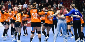 Aventura fetelor de la Minaur în grupele EHF European League începe la Larvik