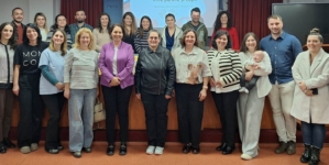 „Frumusețe care zidește”: o nouă întâlnire derulată în cadrul proiectului „Colocviile MomCo la Bibliotecă”, în Baia Mare