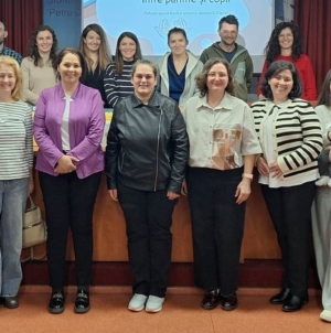 „Frumusețe care zidește”: o nouă întâlnire derulată în cadrul proiectului „Colocviile MomCo la Bibliotecă”, în Baia Mare