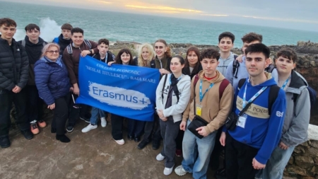 16 elevi ai Colegiului Economic „Nicolae Titulescu” Baia Mare participă la un stagiu de formare profesională în Lisabona