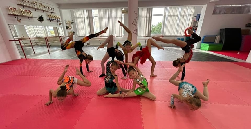 Înscrieri în grupele de începători la dans și fitness, la CS Red&Black Dance Baia Mare