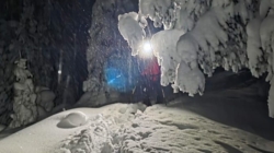 Intervenție a salvamontiștilor într-o zonă extrem de dificilă din Munții Maramureșului pentru salvarea a doi ucraineni