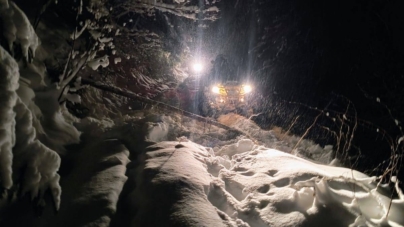 Operațiune dificilă a salvamontiștilor în Munții Maramureșului