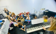BiAcademy Music School Baia Mare organizează „Tabăra micilor artiști” pentru copii