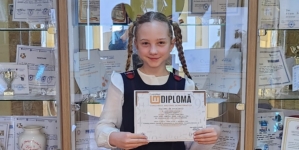 Eleva Teodora Codreanu de la Școala Gimnazială „George Coșbuc” a obținut premiul de excelență la concursul de matematică „LuminaMath”