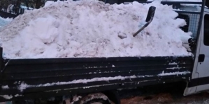 Restricții de circulație pe unele străzi din Sighet pentru o nouă acțiune de transport al zăpezii