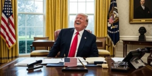 Un grup de parlamentari americani cere demiterea lui Donald Trump, invocând incapacitatea acestuia