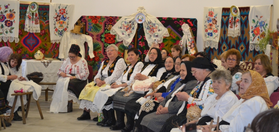 Asociația Vădrai organizează „Șezătoarea cu povești” în Vărai, Maramureș