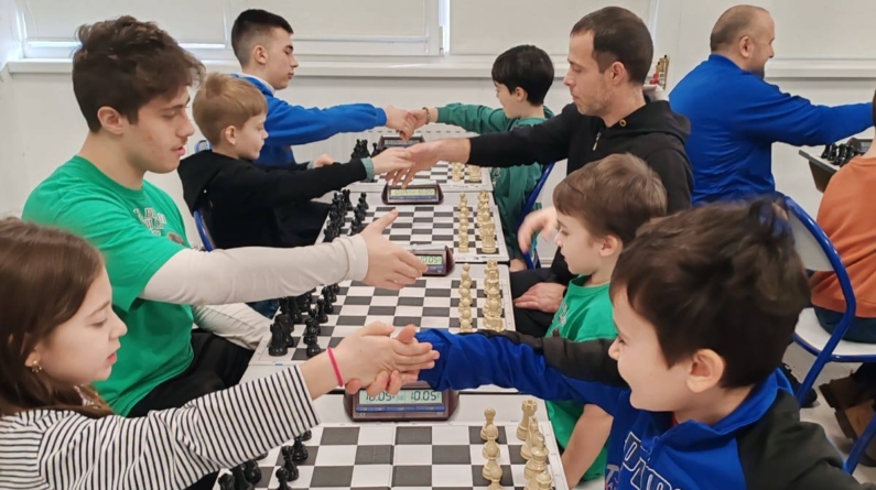 Rezultate excelente pentru Tinerii Lei Baia Mare la concursul de șah rapid „Cupa Ep. Al. Rusu”