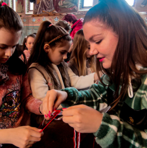 În Parohia Săcălășeni se organizează un atelier de confecționat mărțișoare
