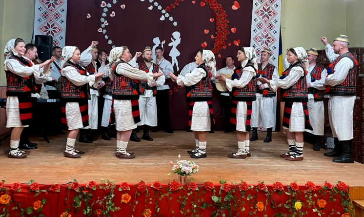 „Dragobetele sărută fetele”: Sărbătoarea iubirii la români va fi marcată la Sighetu Marmației