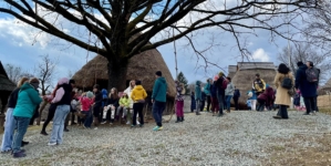 La Muzeul Satului Baia Mare va avea loc a V-a ediție a super aventurii „Găsește mărțișorul bucuriei în inima tradițiilor și obiceiurilor maramureșene”